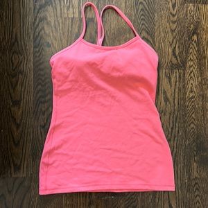 Lululemon sz 6 pink tank